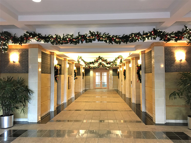 Commercial Christmas Decorating Service  Interior & Exterior Designs